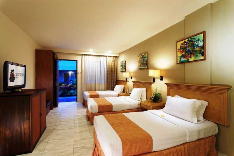 Kuta Station Hotel And Spa Бали Экстерьер фото